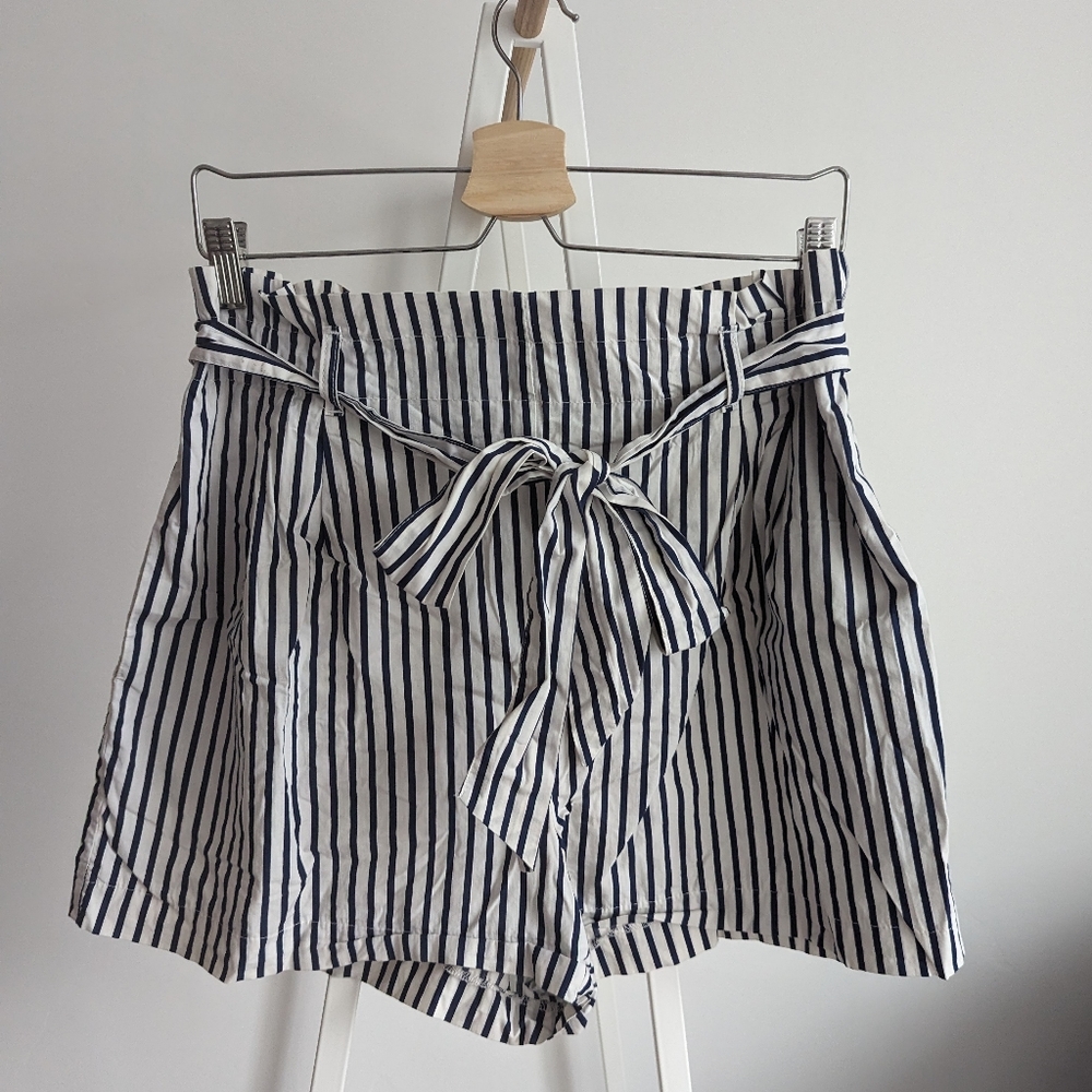 Zara Black and White Striped Women Shorts